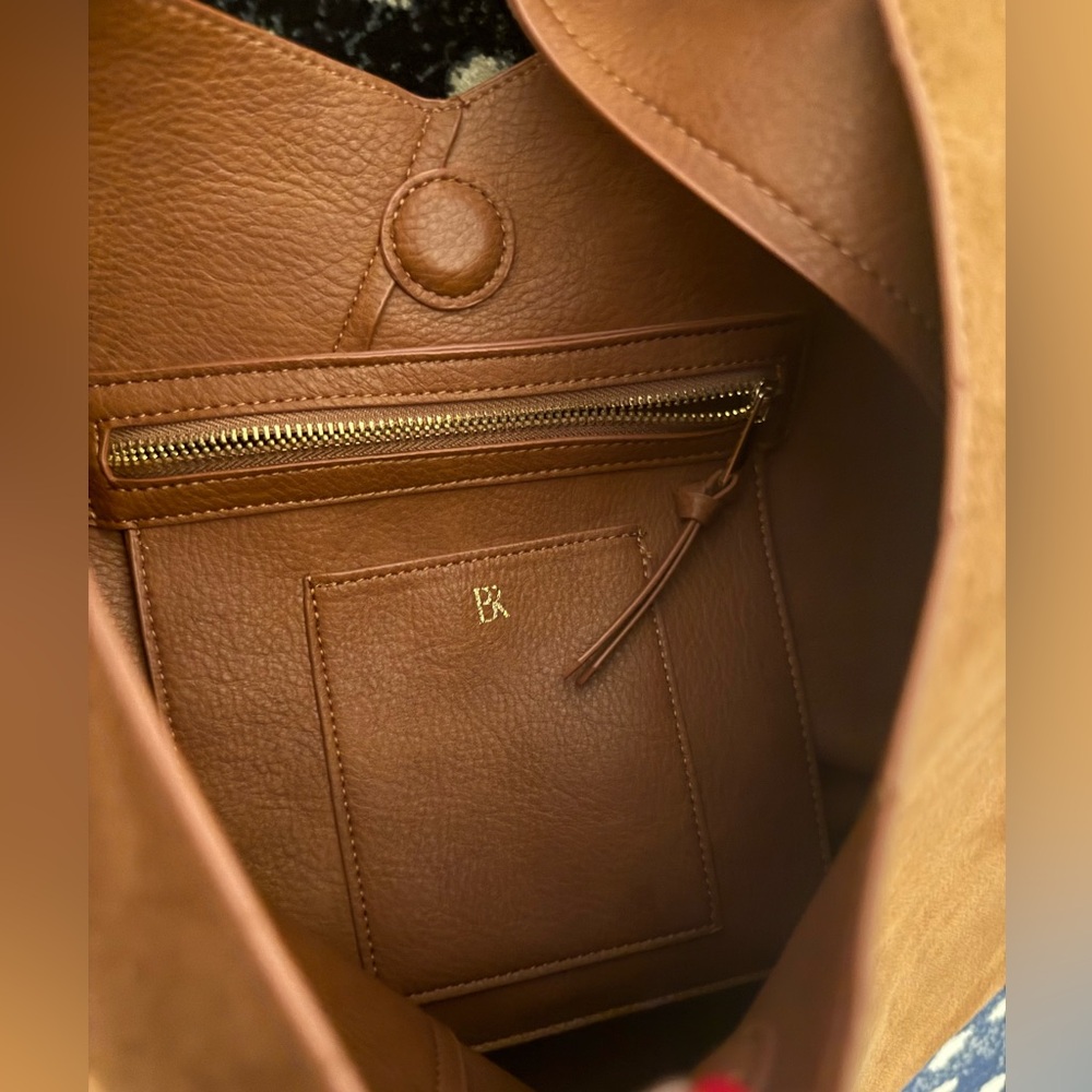 Banana Republic Vegan Suede Slouch Tote Bag - Picture 6 of 11